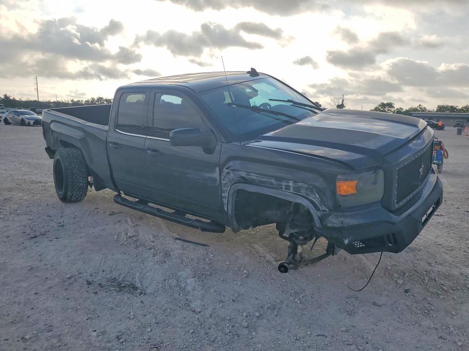 Снимка 4 от търг – 2015 GMC SIERRA с VIN 1GTV2UEC3FZ206170