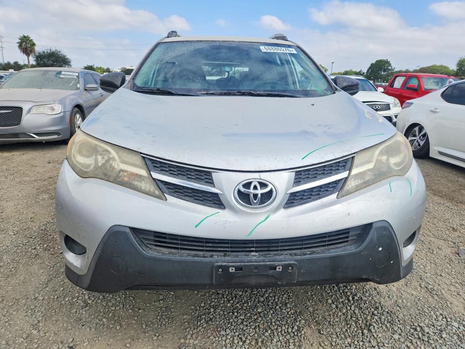 Photo 5 from auction – 2013 TOYOTA RAV4 with VIN 2T3BFREV6DW035613