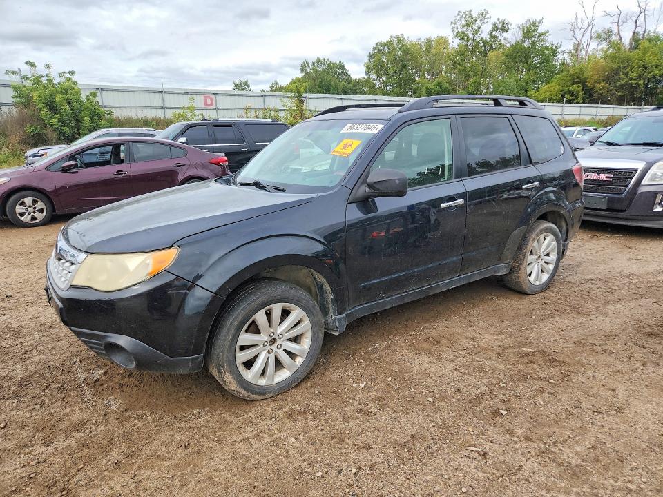 SUBARU FORESTER 2013 con VIN JF2SHADCXDH420093 - Foto de la subasta