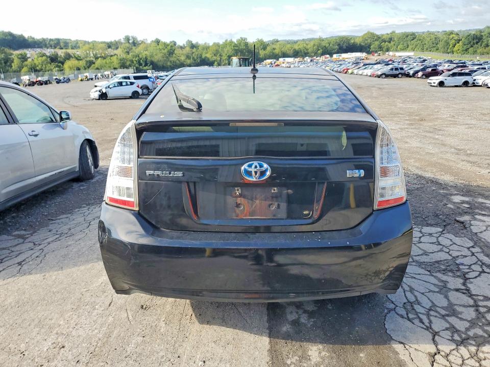 Photo 6 from auction – 2010 TOYOTA PRIUS with VIN JTDKN3DU3A0140909