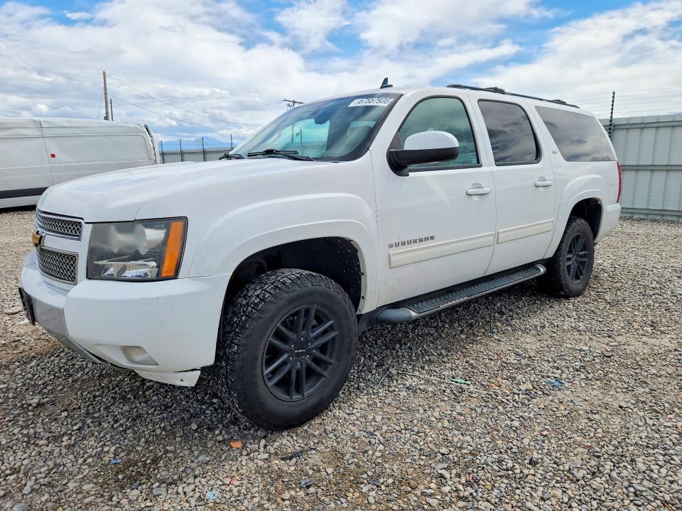 2014 CHEVROLET SUBURBAN - Търг №67557936