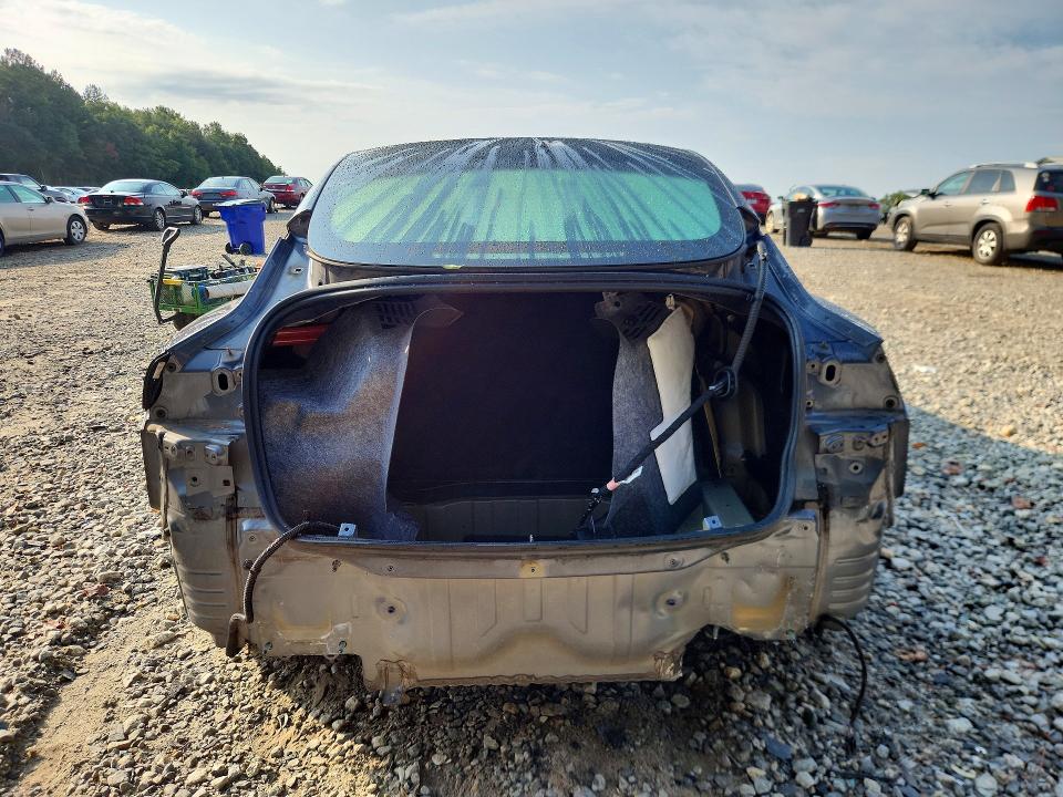 Фото 6 с аукциона – 2021 TESLA MODEL 3 с VIN 5YJ3E1EA3MF085199