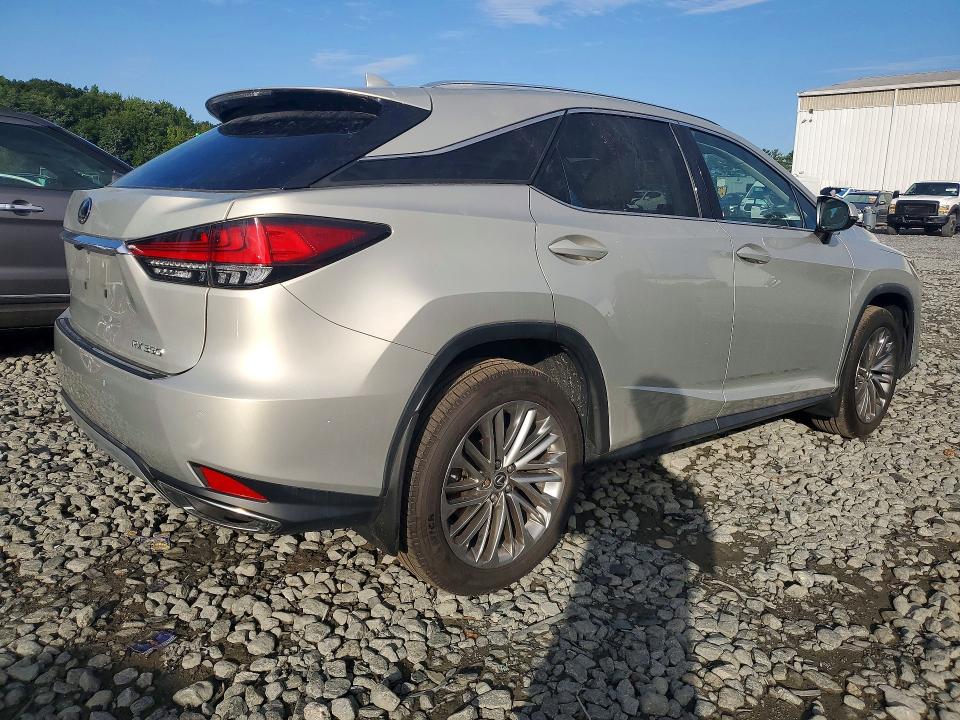 Photo 3 from auction – 2021 LEXUS RX with VIN 2T2JZMDAXMC303606