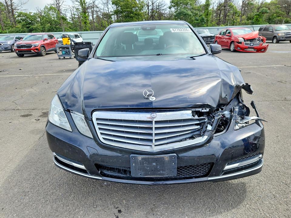 Zdjęcie 5 z aukcji – 2013 MERCEDES-BENZ E z VIN WDDHF8JB3DA728434