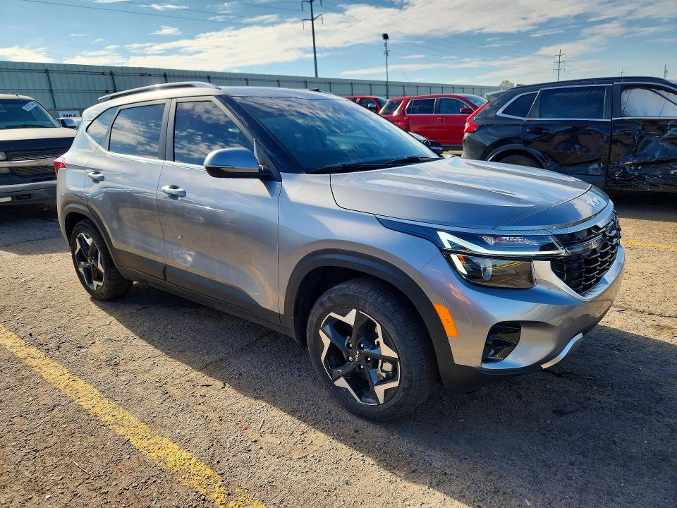 Снимка 4 от търг – 2025 KIA SELTOS с VIN KNDERCAA6S7775191