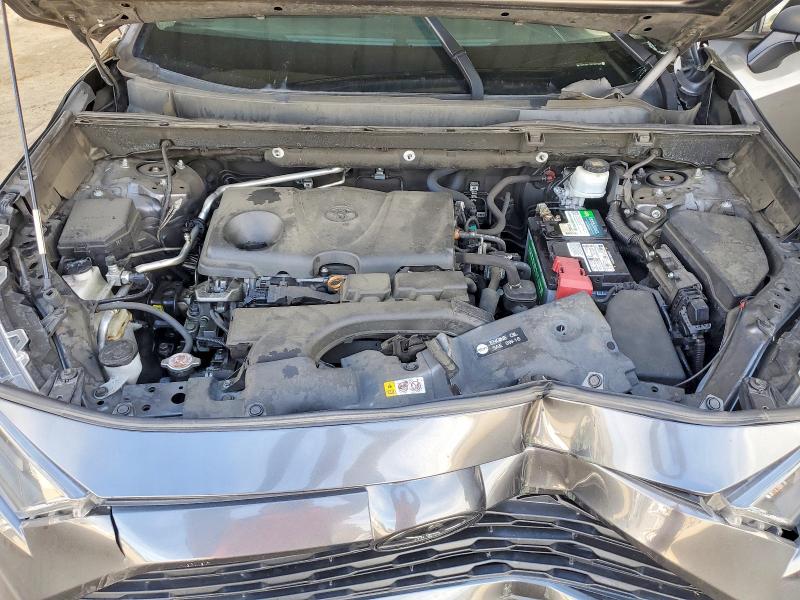 Photo 11 from auction – 2019 TOYOTA RAV4 with VIN 2T3H1RFV7KC029938