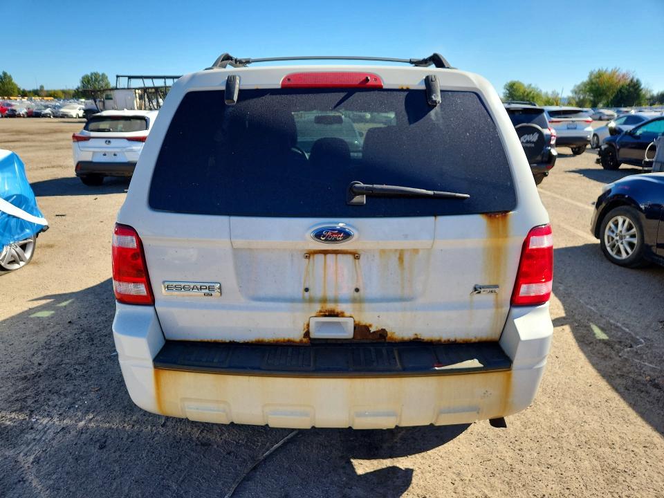 Снимка 6 от търг – 2011 FORD ESCAPE с VIN 1FMCU9DG7BKA29320