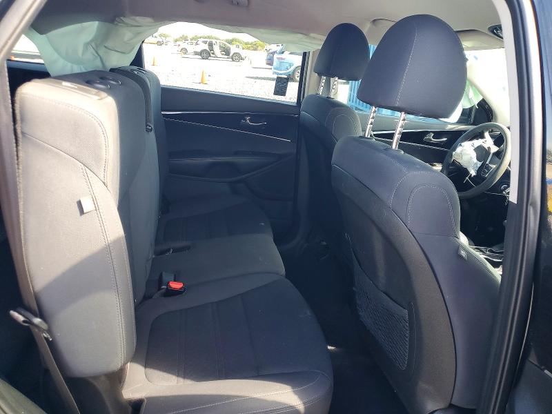 Photo 10 from auction – 2019 KIA SORENTO with VIN 5XYPG4A37KG577681