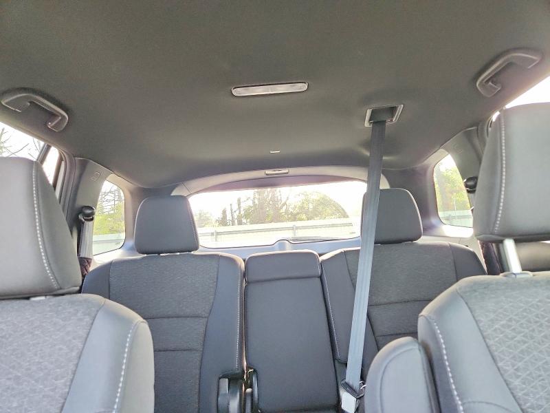 Photo 10 from auction – 2019 HONDA PASSPORT with VIN 5FNYF8H20KB024325