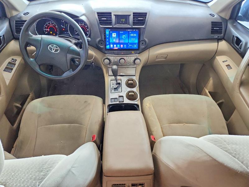 Photo 8 from auction – 2010 TOYOTA HIGHLANDER with VIN 5TDZK3EH5AS003850
