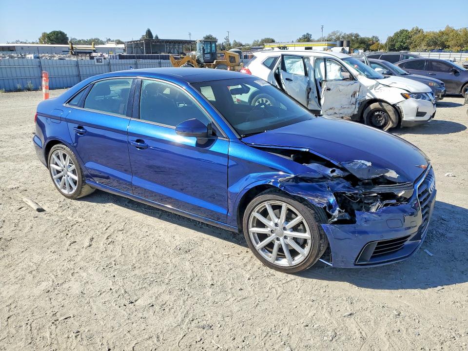 Снимка 4 от търг – 2016 AUDI A3 с VIN WAUA7GFFXG1090862
