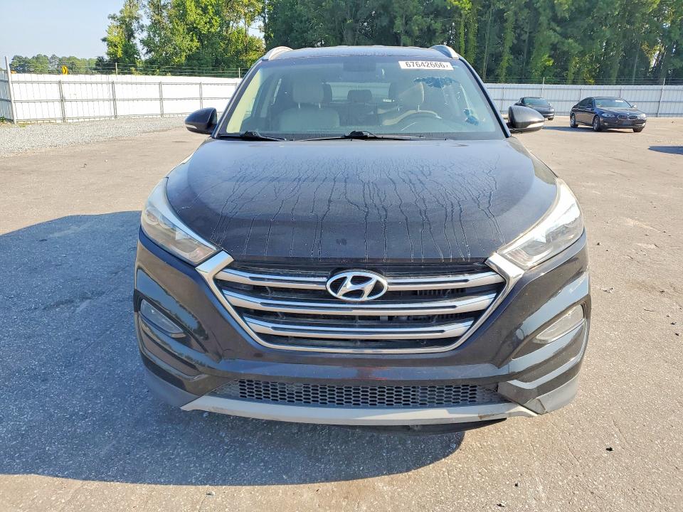 Снимка 5 от търг – 2018 HYUNDAI TUCSON с VIN KM8J33A21JU639023