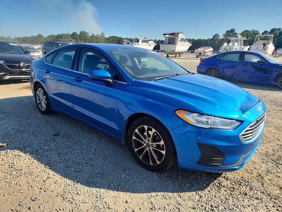 Photo 4 from auction – 2019 FORD FUSION with VIN 3FA6P0HD9KR213227