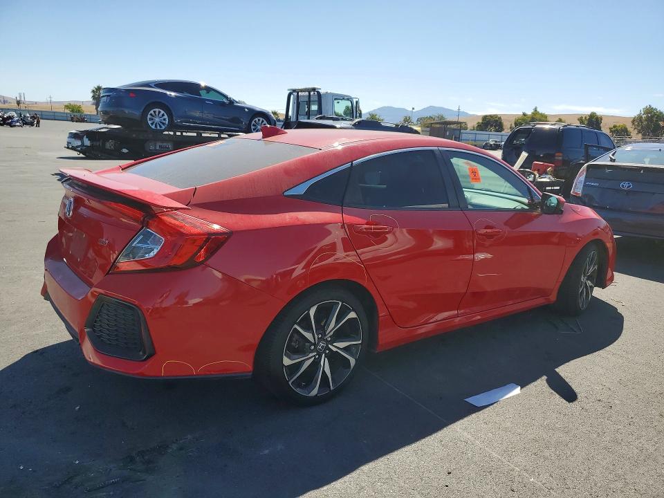 Photo 3 from auction – 2018 HONDA CIVIC with VIN 2HGFC1E58JH706188
