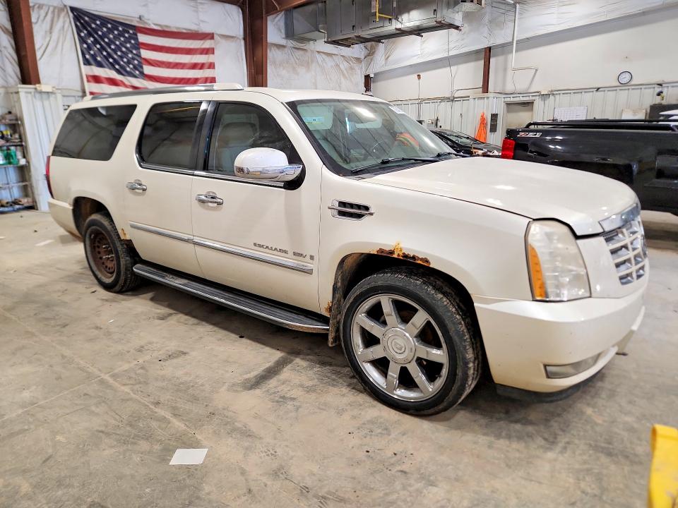 Photo 4 from auction – 2007 CADILLAC ESCALADE with VIN 1GYFK66837R307795