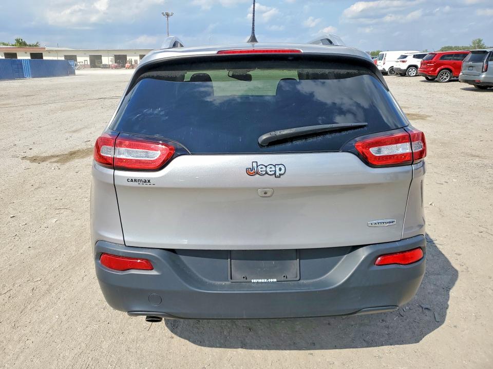 Снимка 6 от търг – 2017 JEEP CHEROKEE с VIN 1C4PJLCB2HW642044