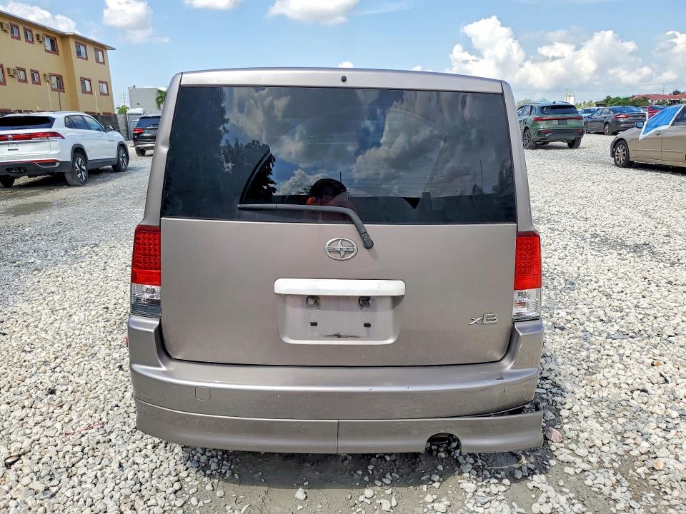 صورة رقم 6 من المزاد - 2005 SCION XB مع VIN JTLKT324150188931
