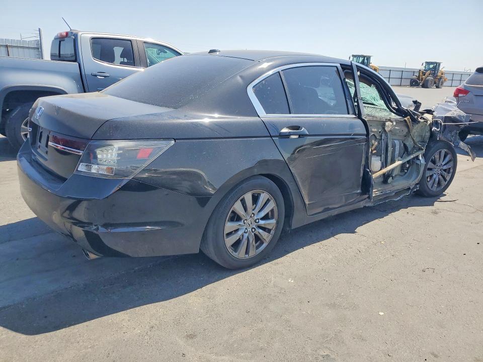 Photo 3 from auction – 2012 HONDA ACCORD with VIN 1HGCP2F81CA051783