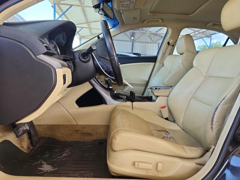 Photo 7 from auction – 2011 ACURA TSX with VIN JH4CU2F68BC010297