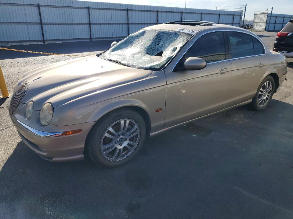 JAGUAR S-TYPE 2003 مع رقم تعريف المركبة SAJEA01U23HM61728 - صورة من المزاد