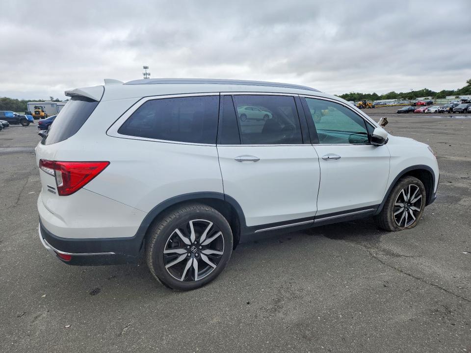 Photo 3 from auction – 2022 HONDA PILOT with VIN 5FNYF6H68NB059626