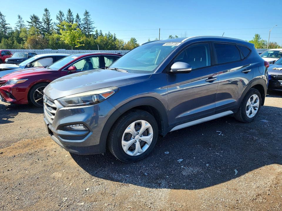 HYUNDAI TUCSON 2017 с VIN KM8J33A44HU427891 - Снимка от търг