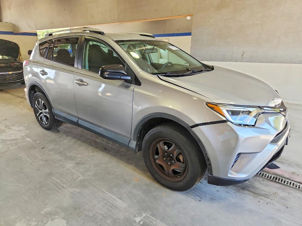 Photo 4 from auction – 2016 TOYOTA RAV4 with VIN 2T3BFREV1GW463321