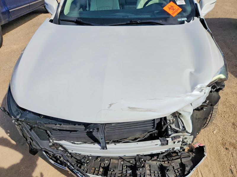 Снимка 12 от търг – 2024 BUICK ENCLAVE с VIN 5GAEVCKW4RJ122878