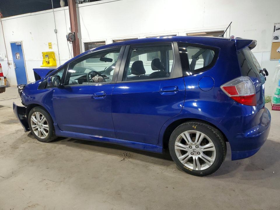 Photo 2 from auction – 2010 HONDA FIT with VIN JHMGE8H45AS013580