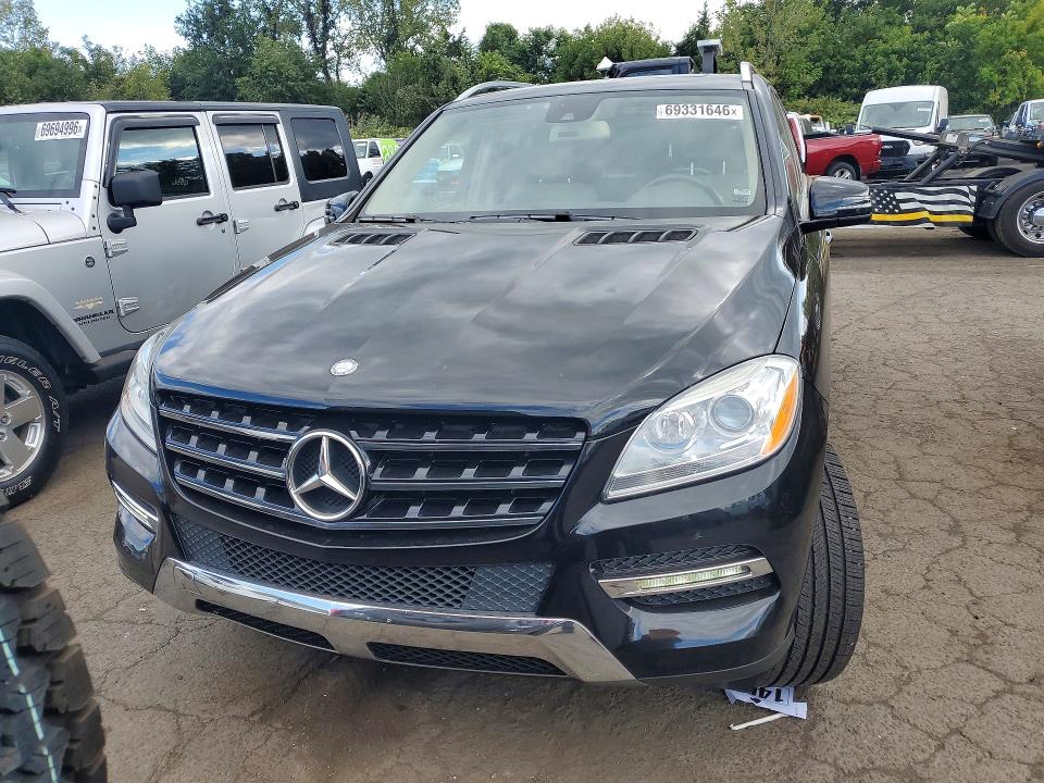 Photo 5 from auction – 2015 MERCEDES-BENZ ML with VIN 4JGDA5HB8FA567511