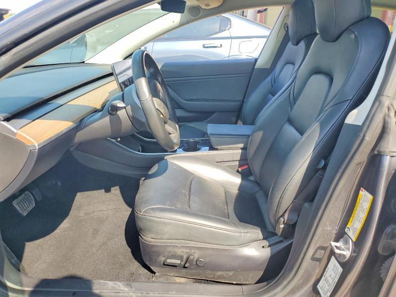 Photo 7 from auction – 2019 TESLA MODEL 3 with VIN 5YJ3E1EA3KF298618