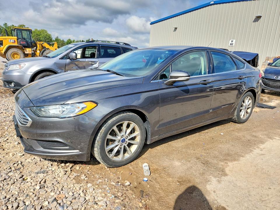 FORD FUSION 2017 with VIN 3FA6P0HD6HR129648 - Photo from auction