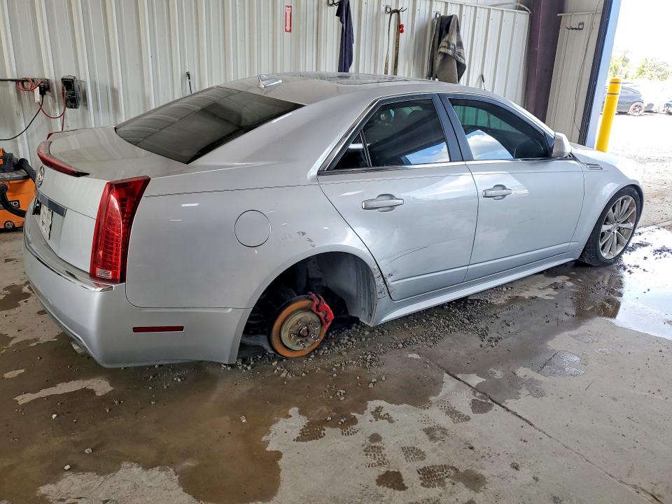 Photo 3 from auction – 2010 CADILLAC CTS with VIN 1G6DL5EG1A0107624
