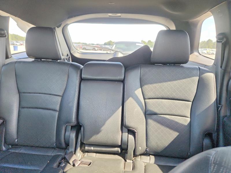 Снимка 10 от търг – 2019 HONDA PASSPORT с VIN 5FNYF8H5XKB006067