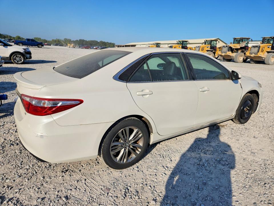 Photo 3 from auction – 2017 TOYOTA CAMRY with VIN 4T1BF1FK1HU312544