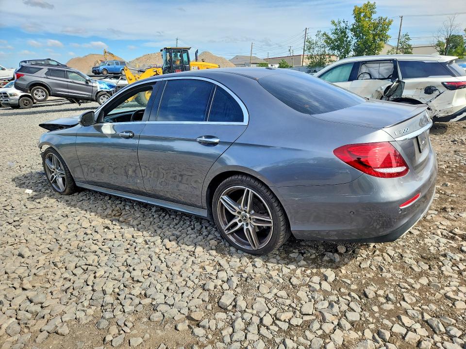 Photo 2 from auction – 2018 MERCEDES-BENZ E with VIN WDDZF4JB8JA345839