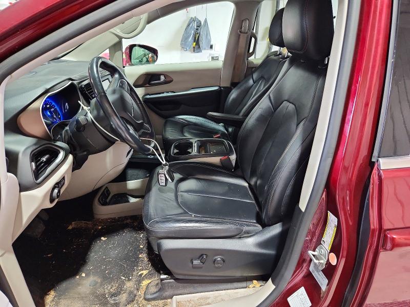 Photo 7 from auction – 2017 CHRYSLER PACIFICA with VIN 2C4RC1BG7HR613104