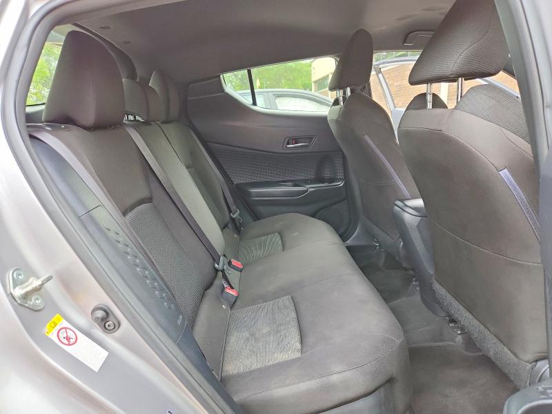 Photo 11 from auction – 2019 TOYOTA C-HR with VIN JTNKHMBXXK1022874