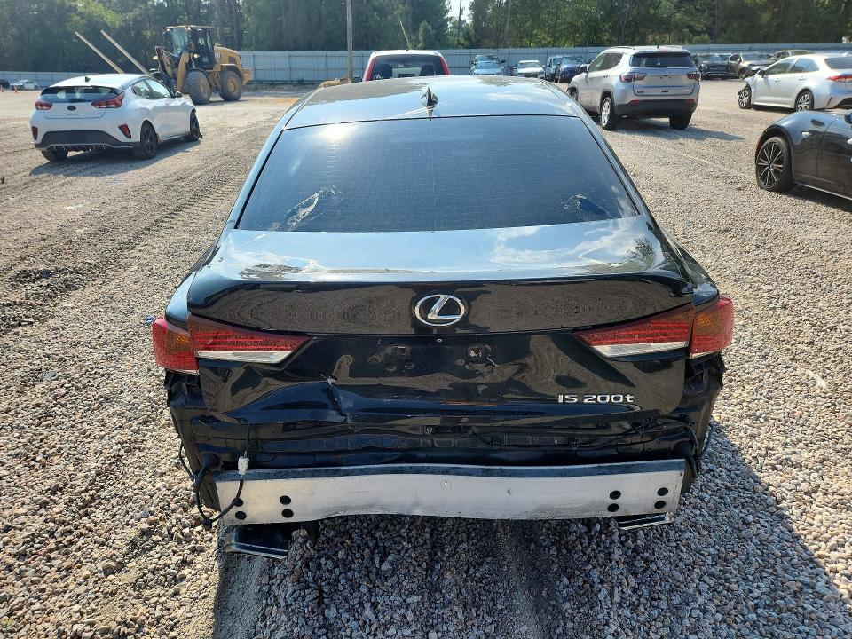 Foto 6 de la subasta – 2017 LEXUS IS con VIN JTHBA1D27H5049233