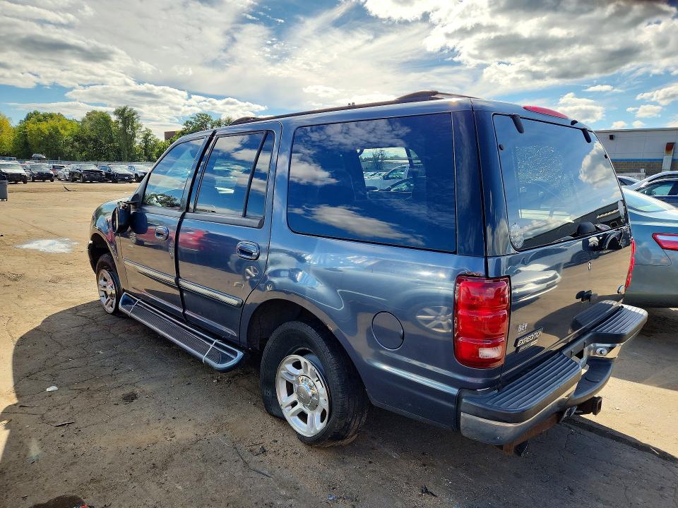 Photo 2 from auction – 1999 FORD EXPEDITION with VIN 1FMPU18L8XLB15103