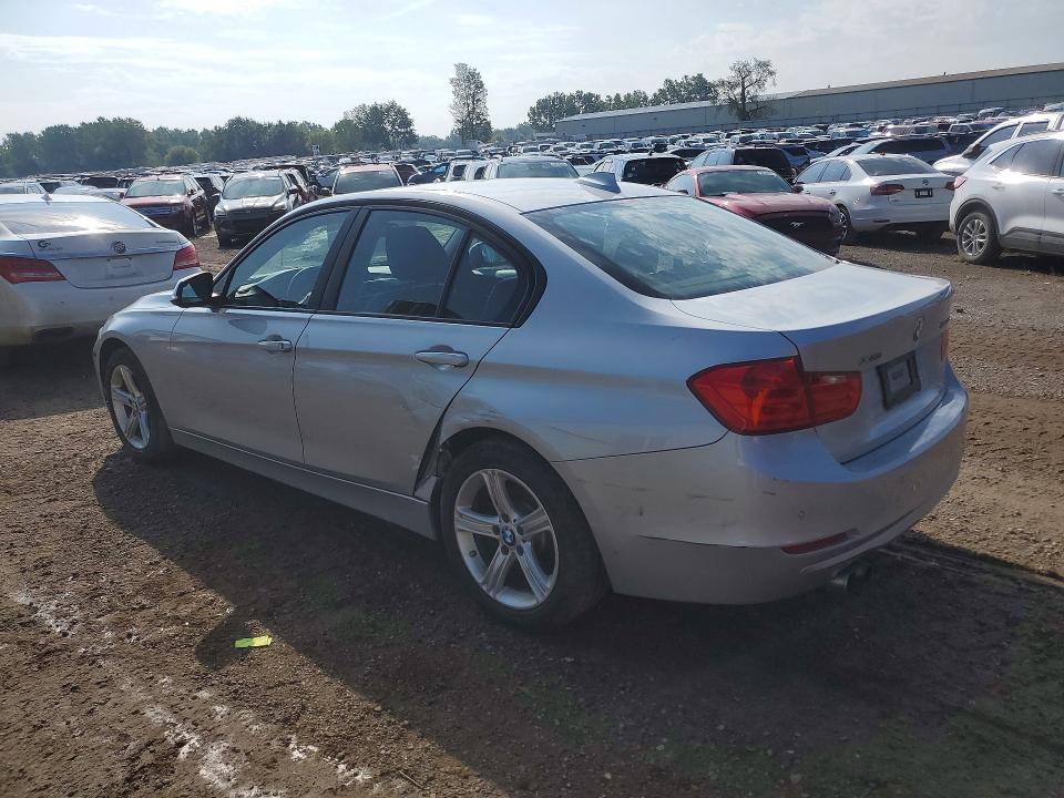 Photo 2 from auction – 2015 BMW 328 with VIN WBA3B3C5XFF548476