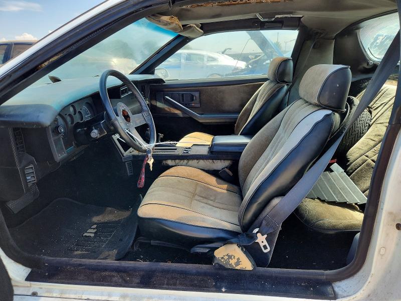 Photo 7 from auction – 1985 CHEVROLET CAMARO with VIN 1G1FP87H4FL436690