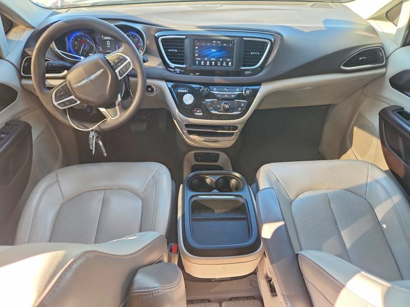 Photo 8 from auction – 2020 CHRYSLER VOYAGER with VIN 2C4RC1DG8LR156535