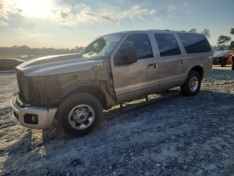 2004 FORD EXCURSION - Търг №67471196
