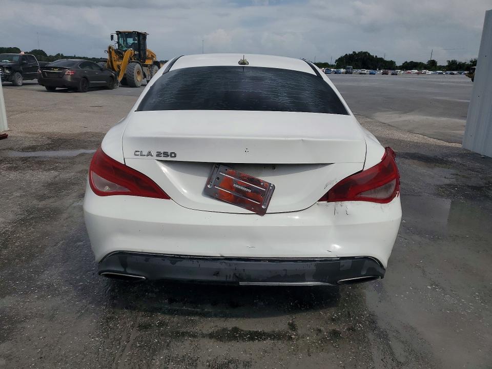 Zdjęcie 6 z aukcji – 2018 MERCEDES-BENZ CLA z VIN WDDSJ4EB5JN678728