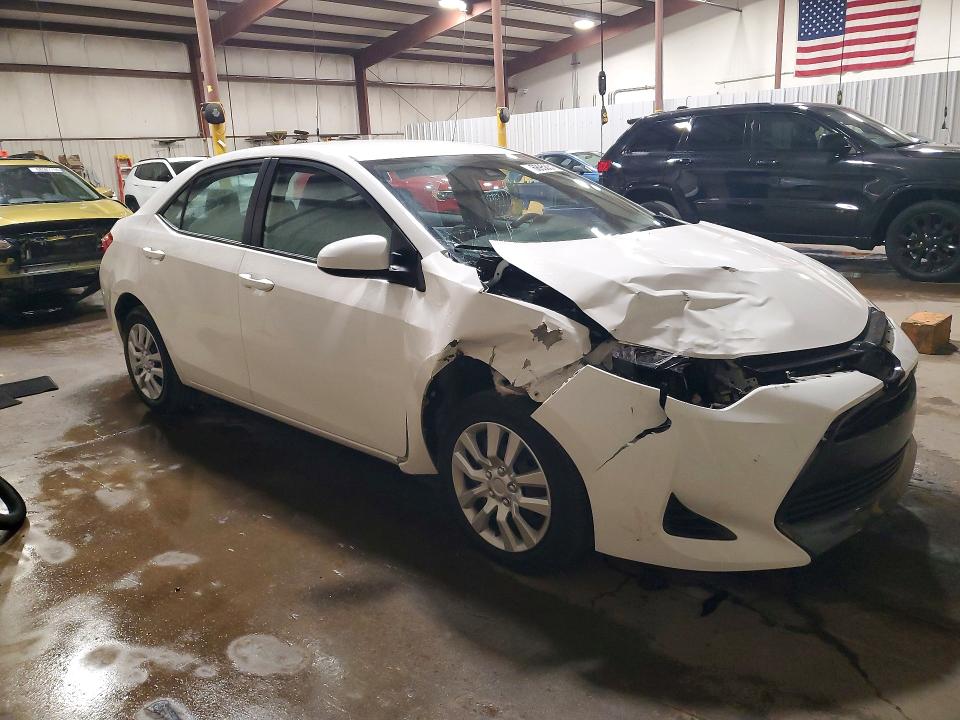 Снимка 4 от търг – 2017 TOYOTA COROLLA с VIN 2T1BURHE3HC847498