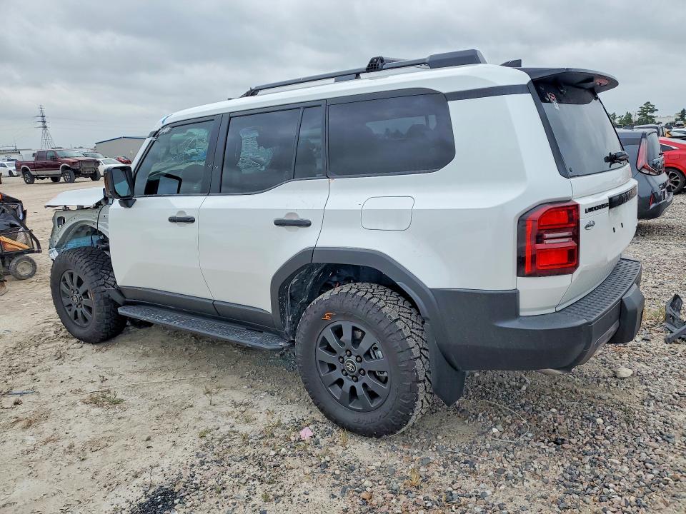 Photo 2 from auction – 2026 TOYOTA LAND CRUISER with VIN JTEABFAJ5TK060675