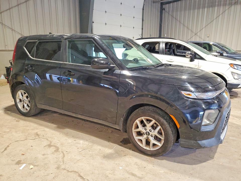 Снимка 4 от търг – 2022 KIA SOUL с VIN KNDJ23AU6N7172128