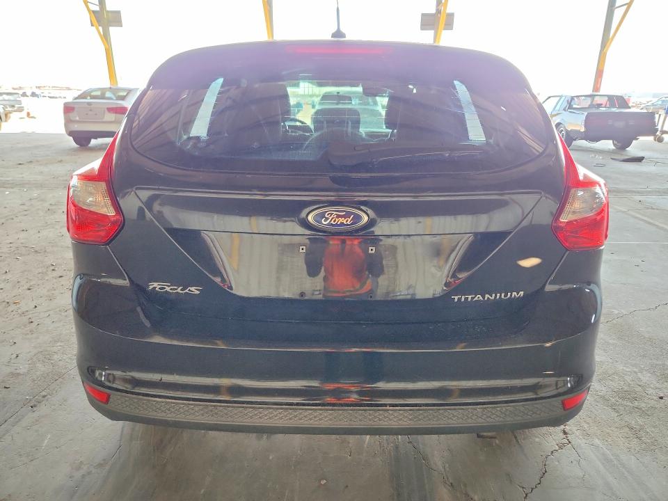 Photo 6 from auction – 2012 FORD FOCUS with VIN 1FAHP3N29CL347877