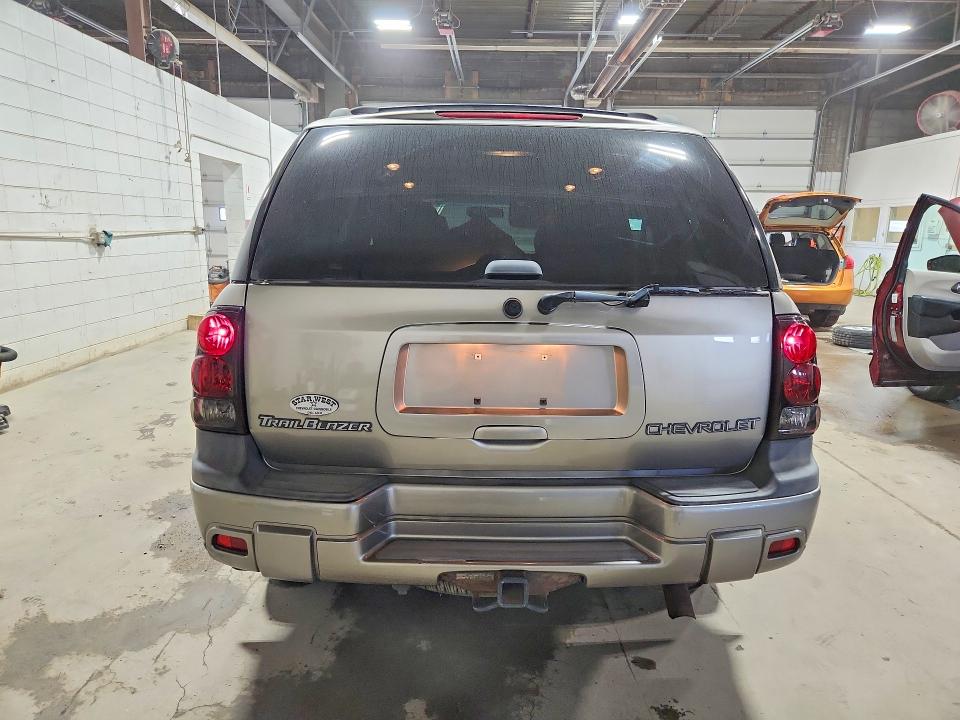 Photo 6 from auction – 2003 CHEVROLET TRAILBLAZER with VIN 1GNDT13S032126578